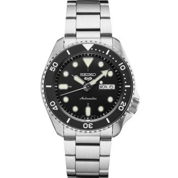Seiko 5 Sports Automatic Black Herreur